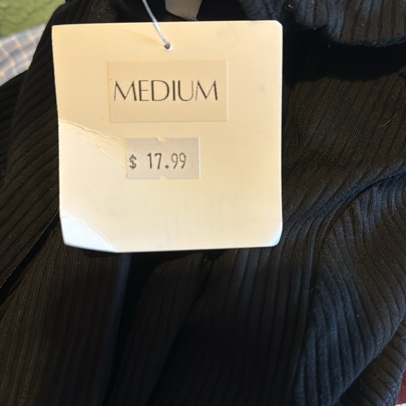 NWT Black Ribbed Crop Top with Ties - Picture 5 of 5